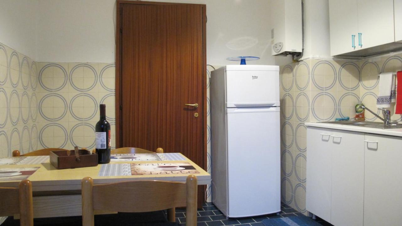 La Sistemazione Brillantino Silver Apartment Rozzano Luaran gambar